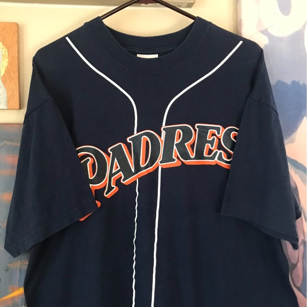 SAN DIEGO PADRES VINTAGE 90s TSHIRT SIZE XL